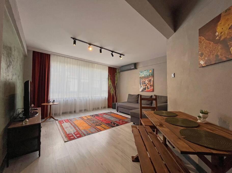 Central & Cosy Flat For 4 Person Istanbul Exterior photo