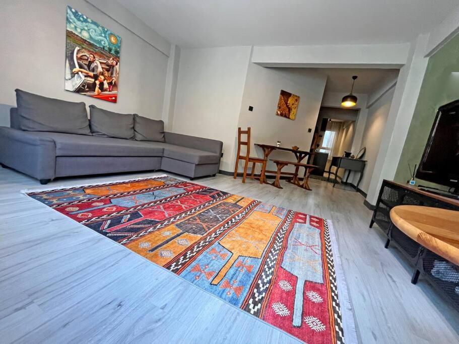 Central & Cosy Flat For 4 Person Istanbul Exterior photo